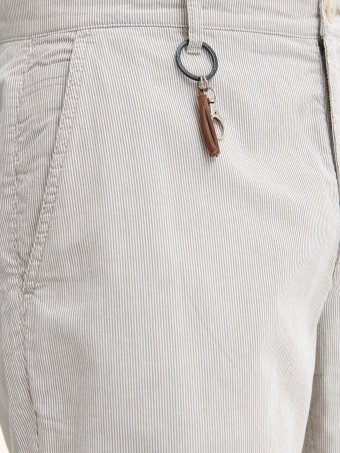 Spodnie z prążkowanej tkaninny