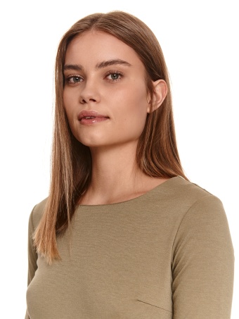 Dzianinowa sukienka fit & flare z plecionym paskiem