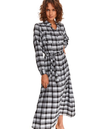 Koszulowa sukienka z paskiem