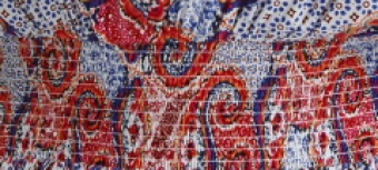 Sukienka we wzór z rękawem kimono