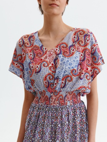 Sukienka we wzór z rękawem kimono