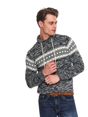 Sweter z motywem norweskim