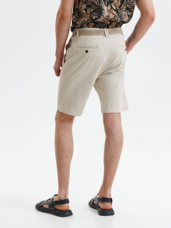 Szorty tkaninowe z paskiem