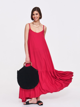 Zwiewna maxi sukienka w różowym kolorze 