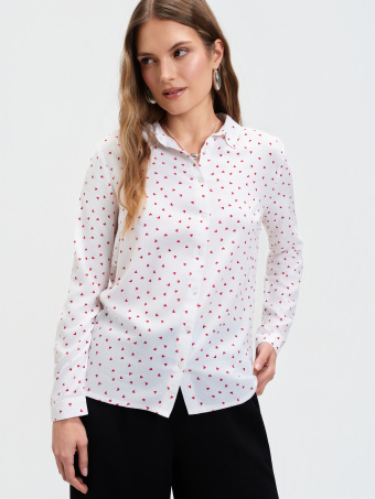 Koszula z nadrukiem w serduszka 