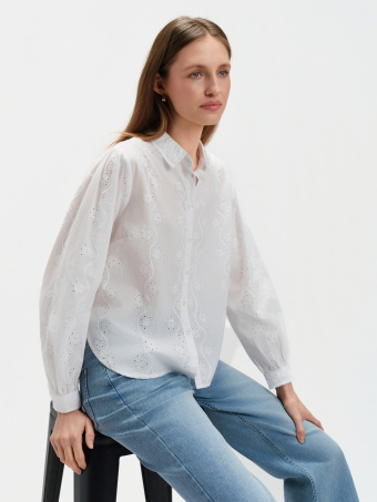 Biała koszula z angielskim haftem 