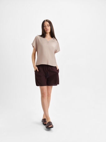 Beżowa bluzka z wiskozy 