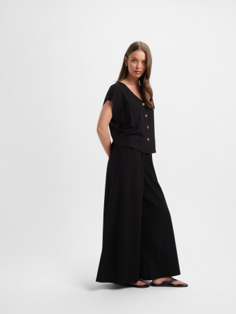 Zwiewna czarna bluzka 