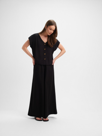 Zwiewna czarna bluzka 