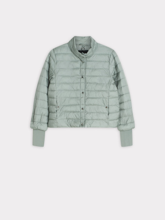 Jasnozielona kurtka z pikowaniem 