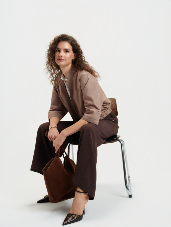 Kurtka bomberka w odcieniu coffee 