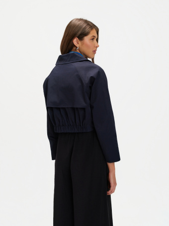 Krótki granatowy trencz 