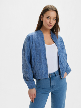 Jeansowa kurtka z nadrukiem 