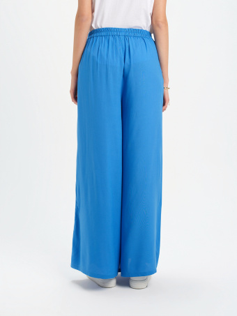 Niebieskie spodnie z wiskozy 