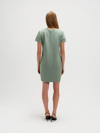 Sukienka o prostym kroju jasnozielona 