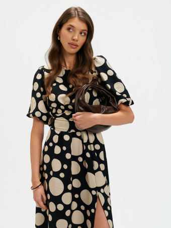 Sukienka maxi z printem w grochy 