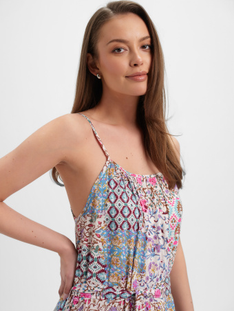 Długa sukienka z boho printem 