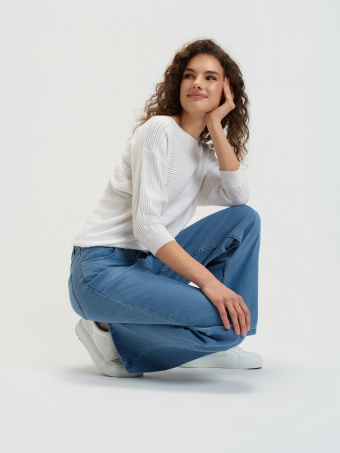 Ażurowy sweter z rękawami 3/4