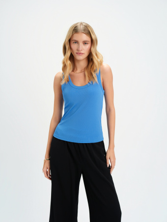 Niebieski top na ramiączkach 