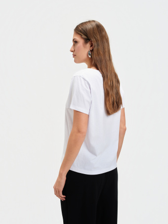 Top z efektownym nadrukiem 