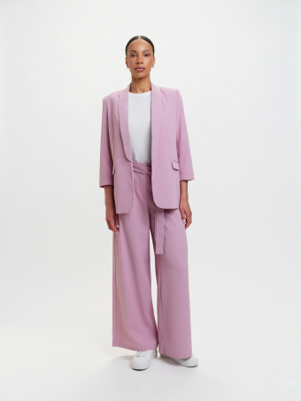 Żakiet z szalowym kołnierzem róż 