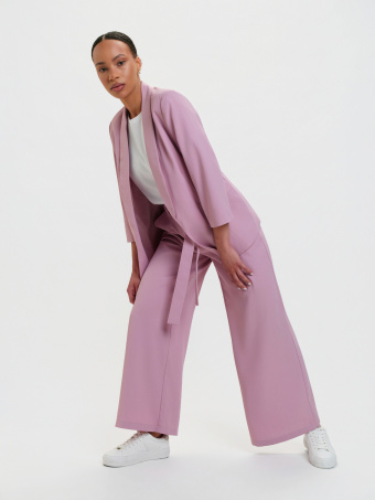 Żakiet z szalowym kołnierzem róż 