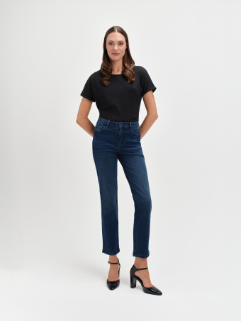 Granatowe jeansy slim fit 