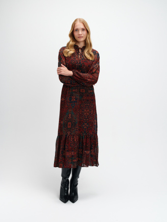 Midi sukienka w stylu boho 