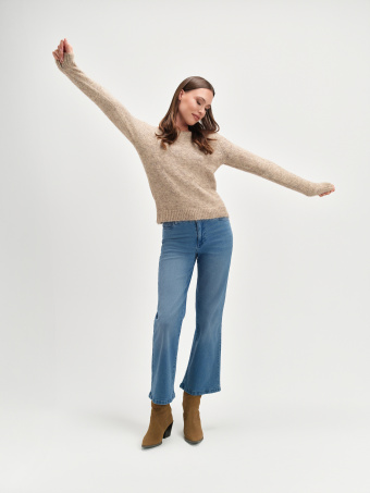 Casualowy sweter beżowy 