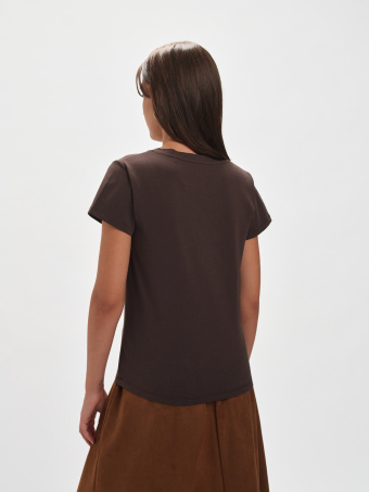 Brązowy top z dekoltem v  Brązowy top z dekoltem v