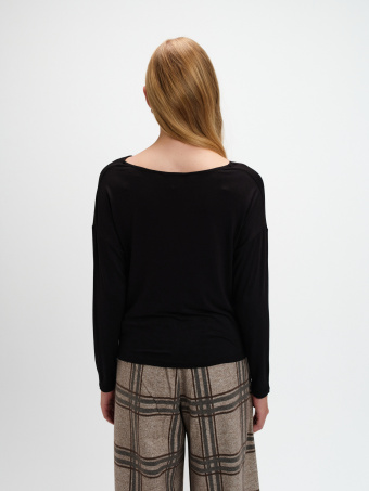 Czarna bluzka z marszczeniem 