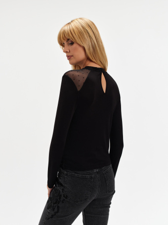 Czarny top z tiulowymi wstawkami 