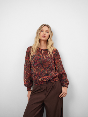 Bluzka z printem paisley 