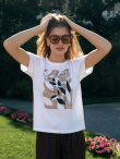 Biały t-shirt z grafiką