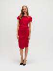 Czerwona sukienka z węzłem 