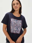 Granatowy t-shirt z etnicznym wzorem 