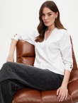 Biały top z dekoltem v-neck 