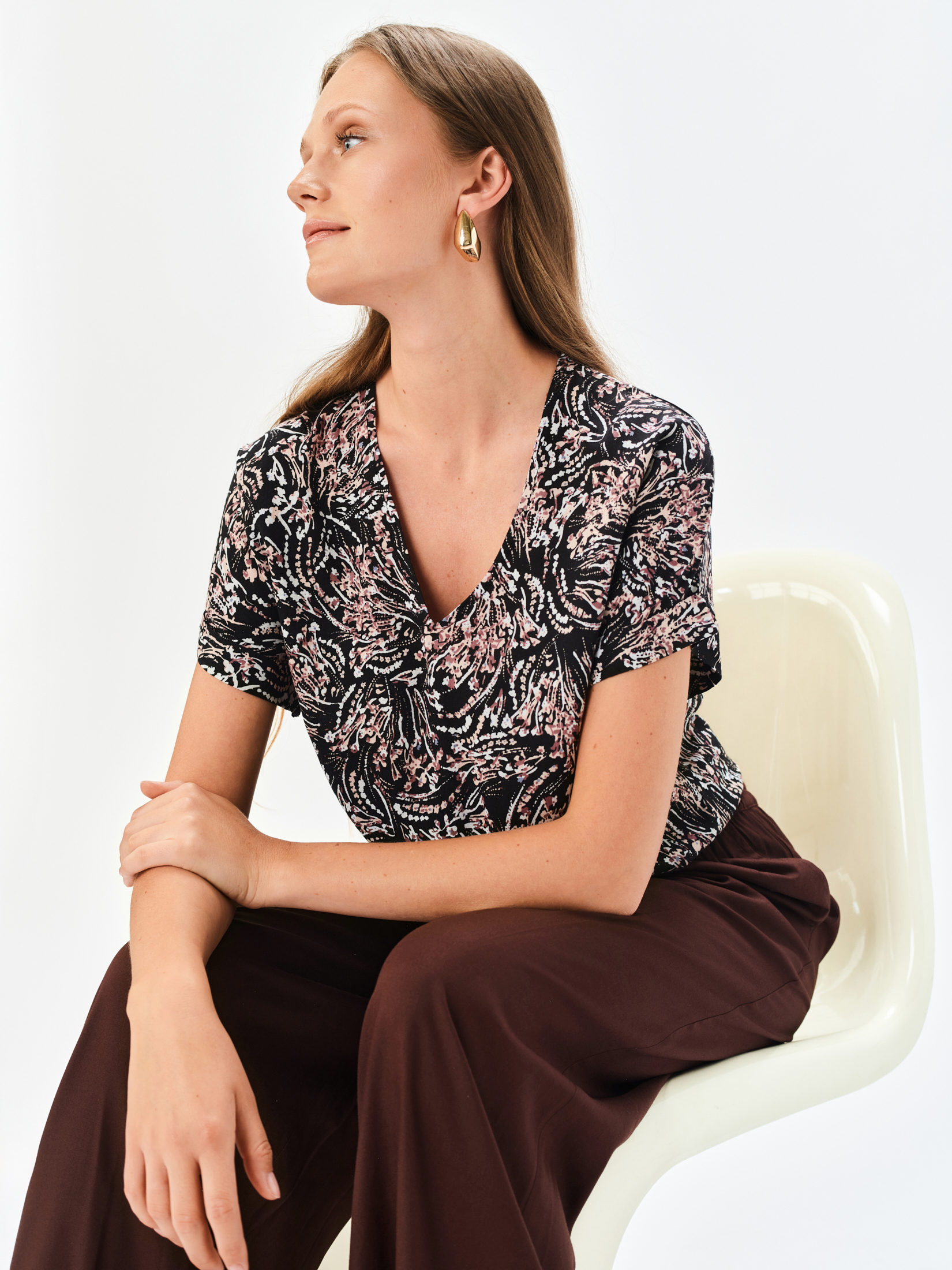 Bluzka z efektownym printem 