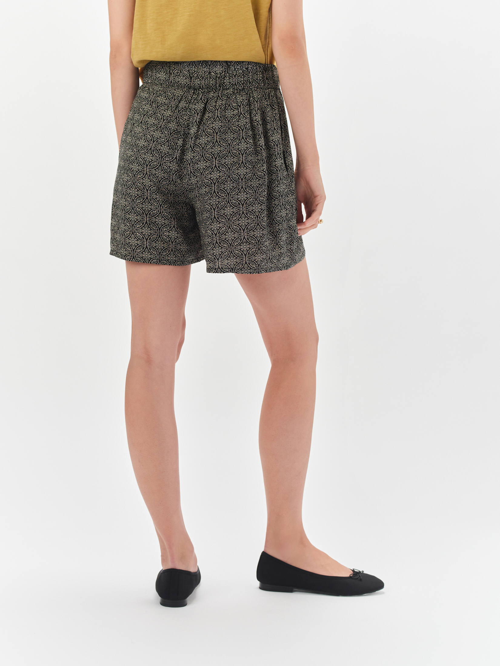 Wiskozowe szorty z printem