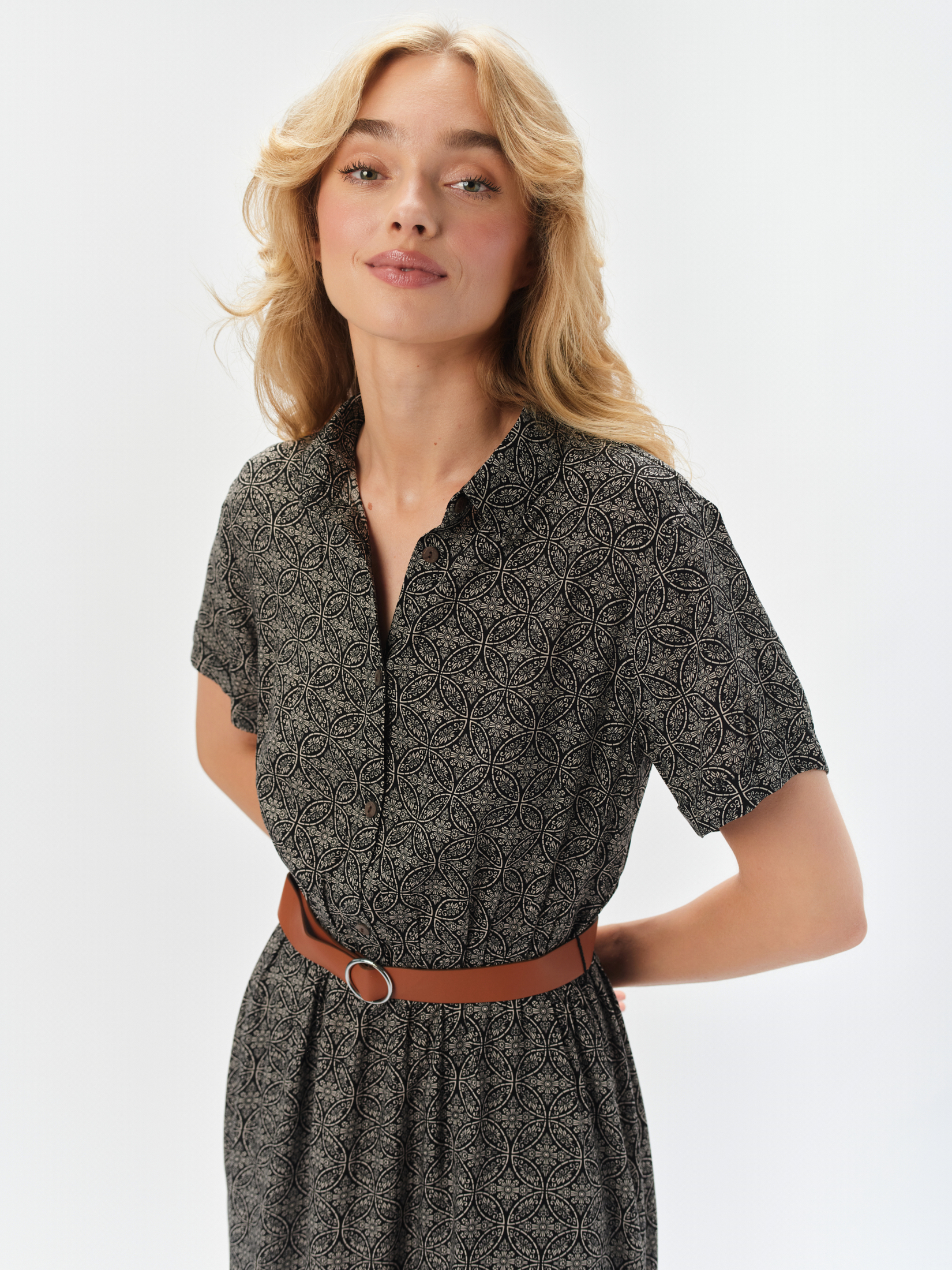 Sukienka typu szmizjerka 