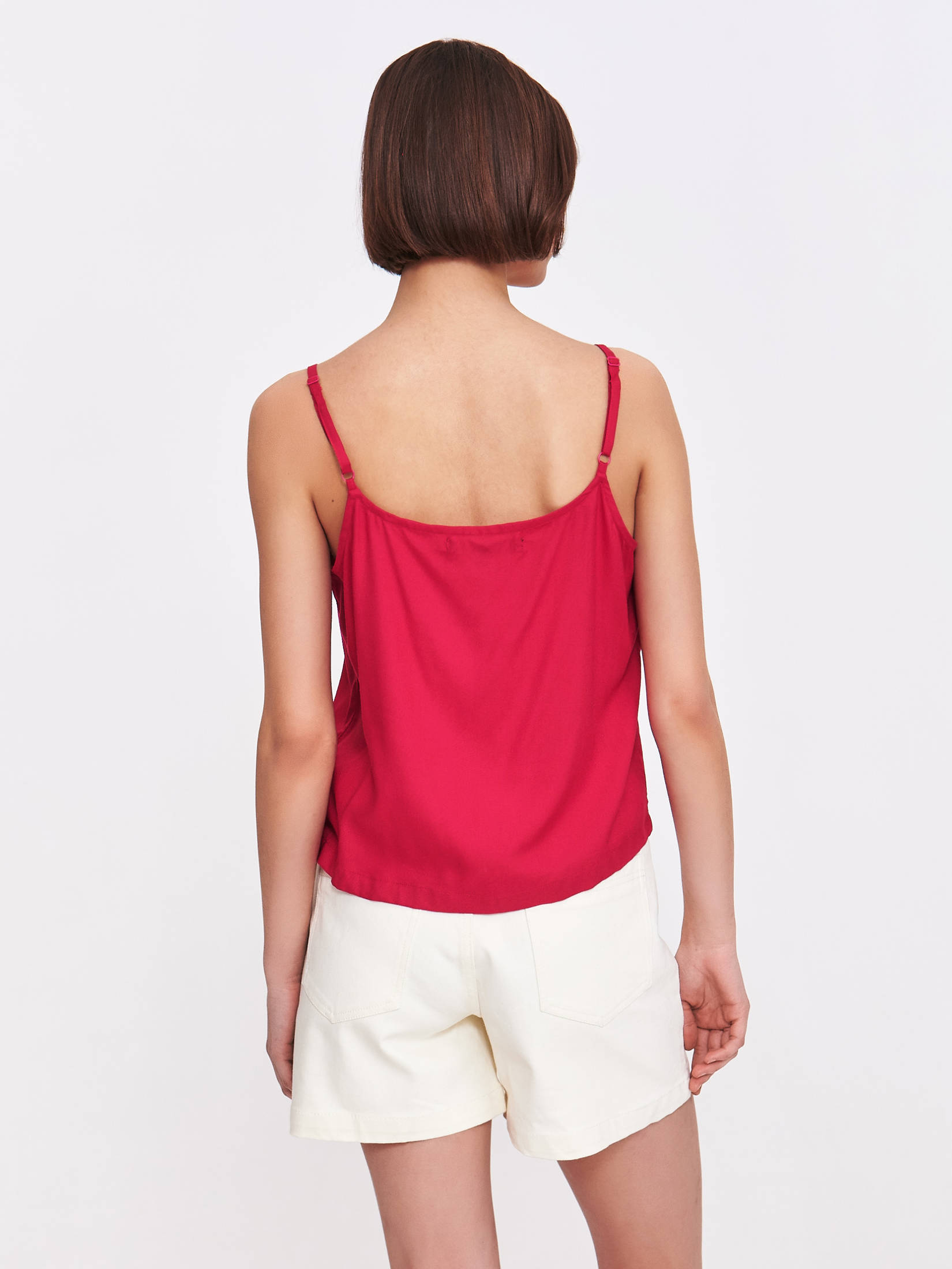 Różowa bluzka na ramiączkach 