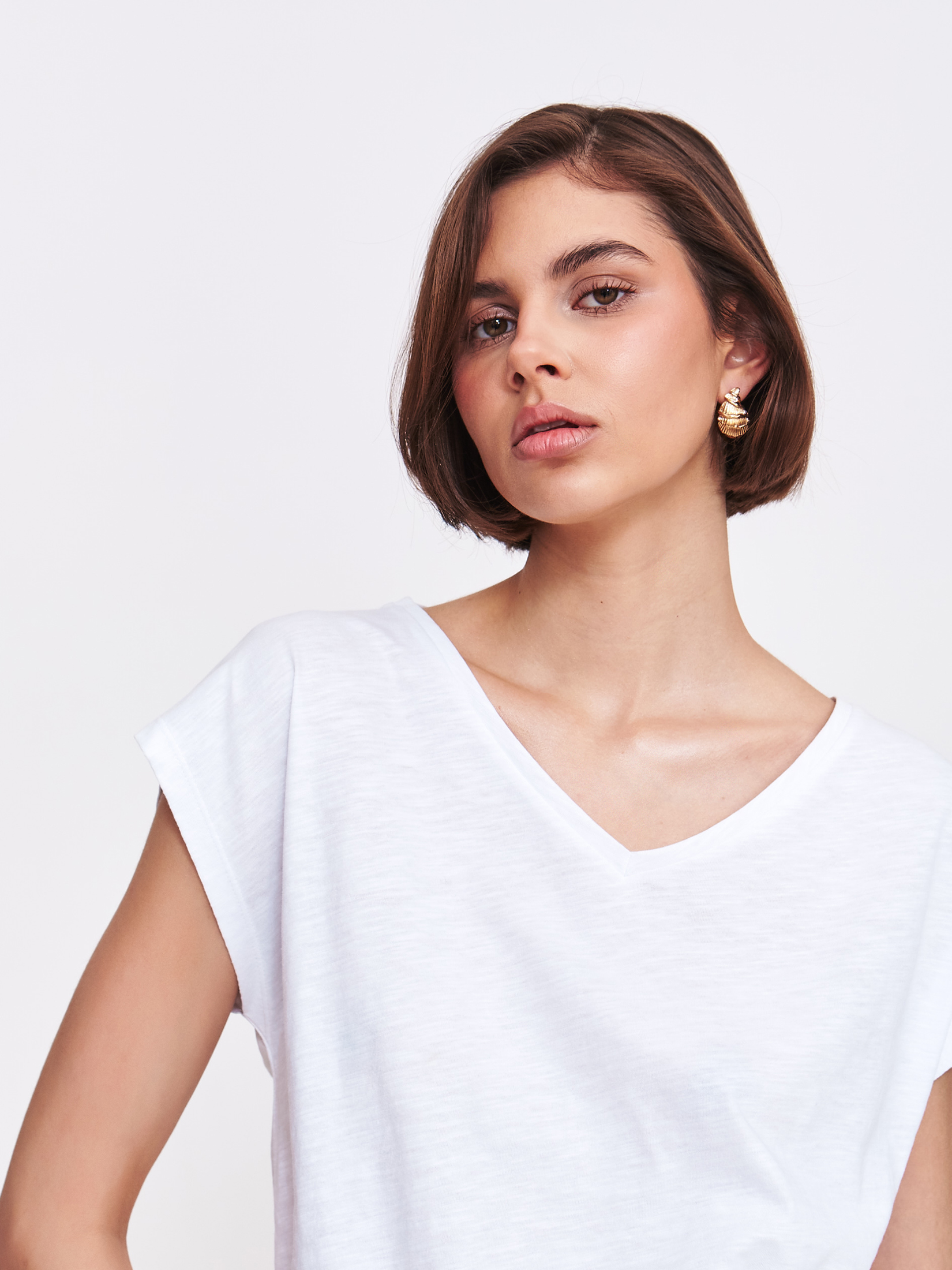 Biały top z wiązaniem 