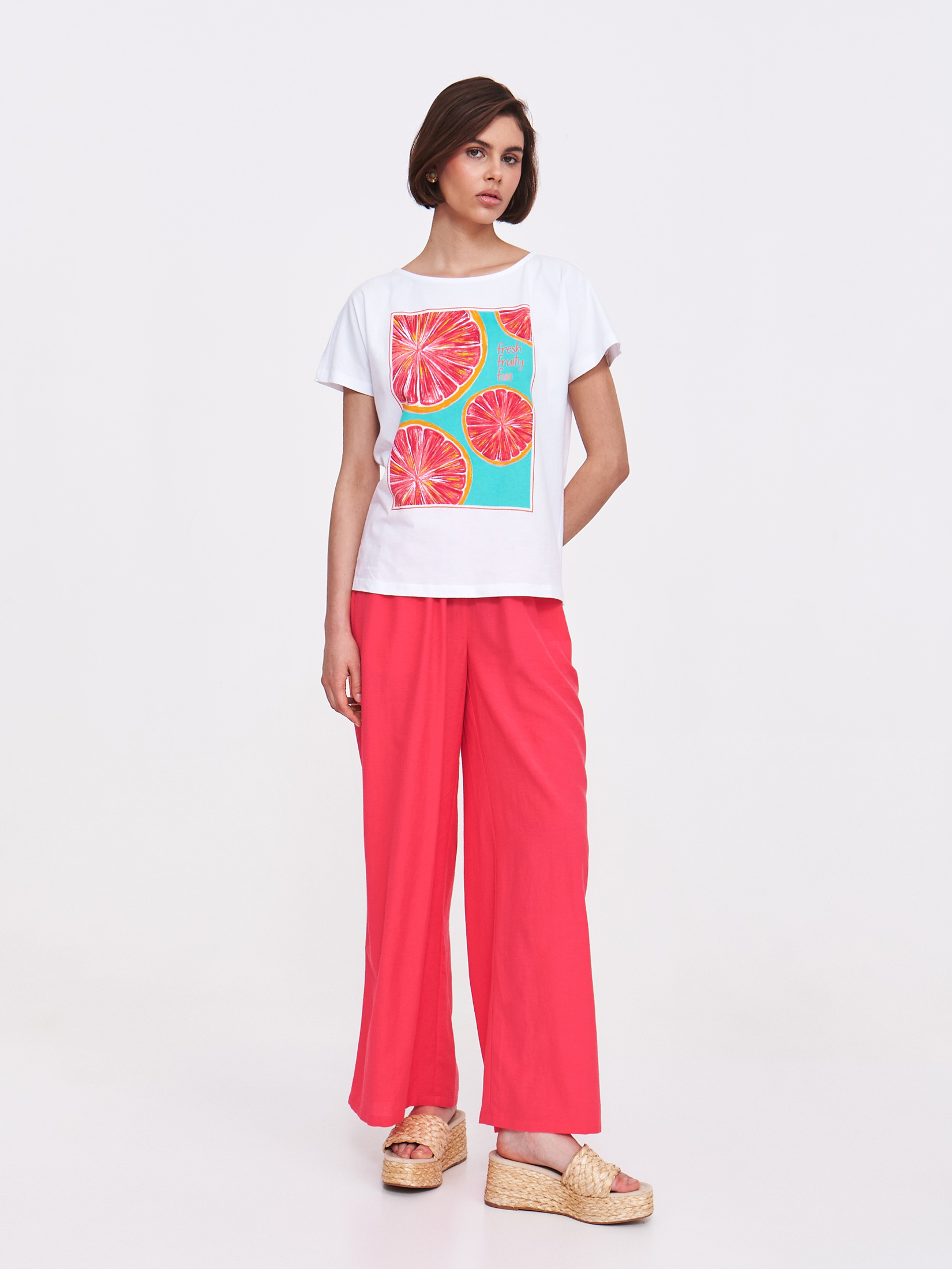 T-shirt z owocowym nadrukiem 