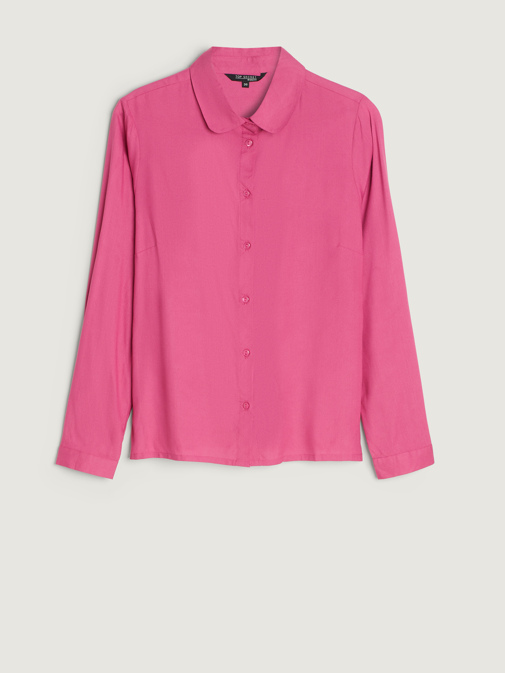 Różowa koszula z zaokrąglonym kołnierzykiem 