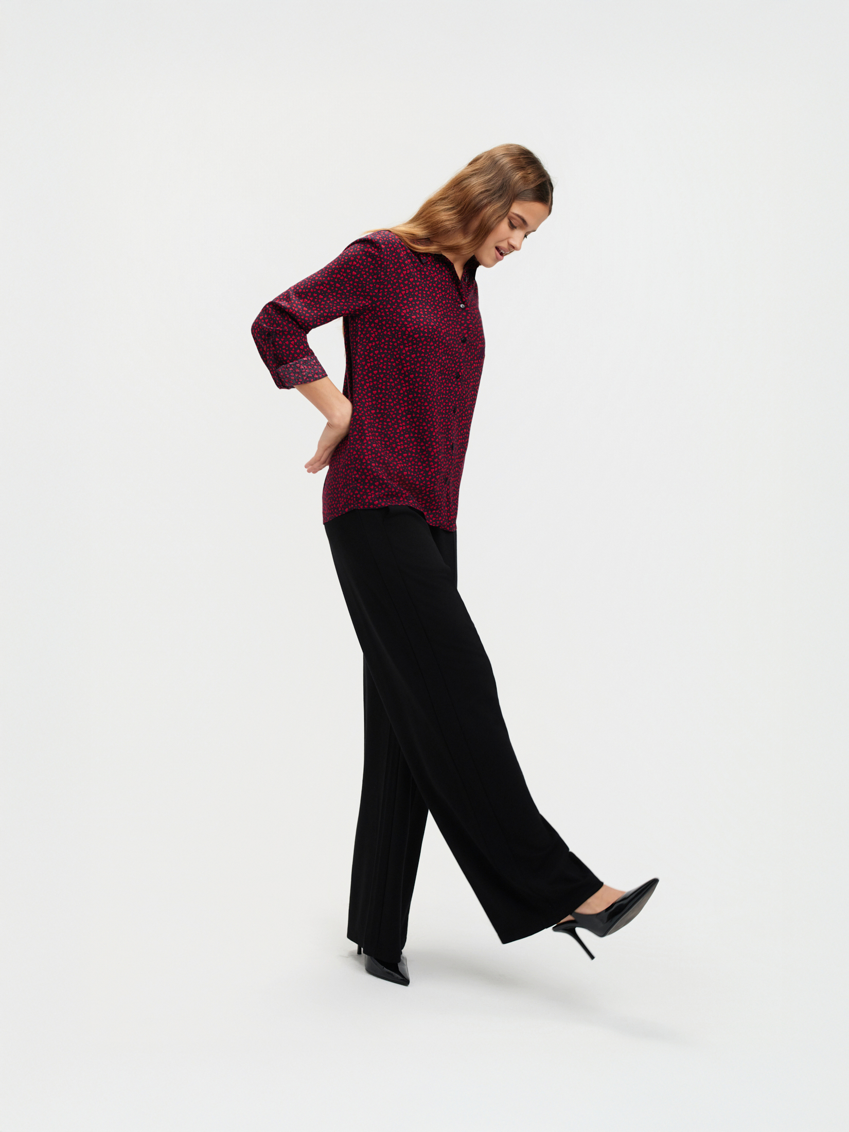 Czerwona koszula z nadrukiem 