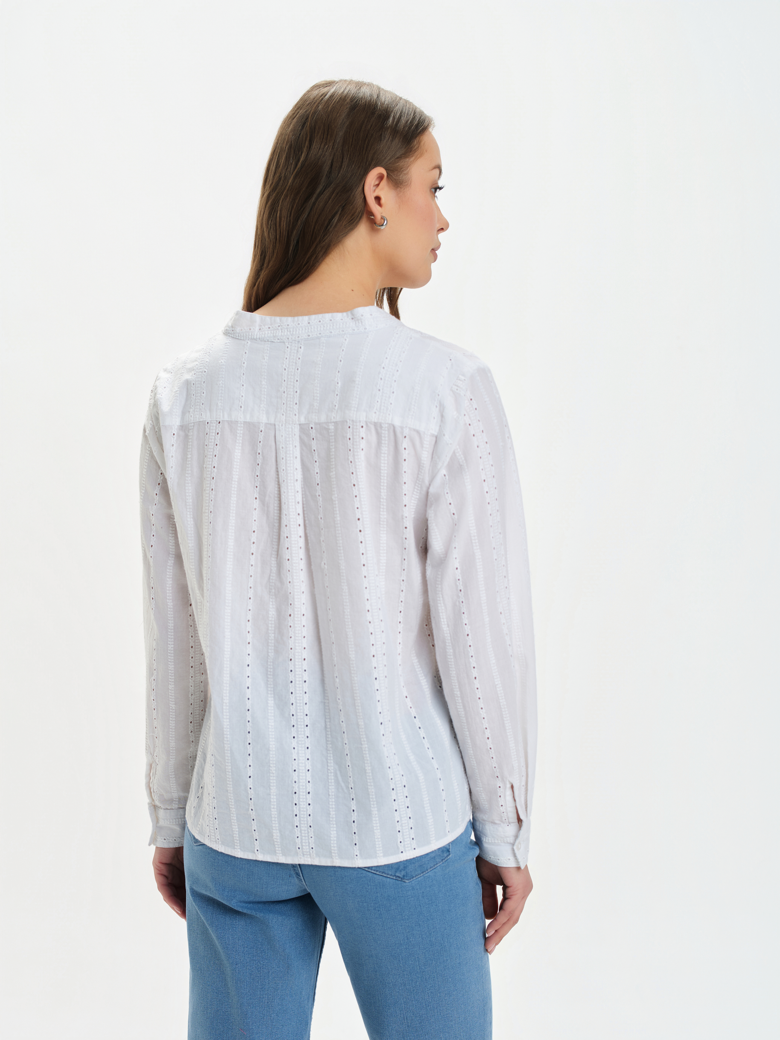 Biała koszula z ażurowym haftem 