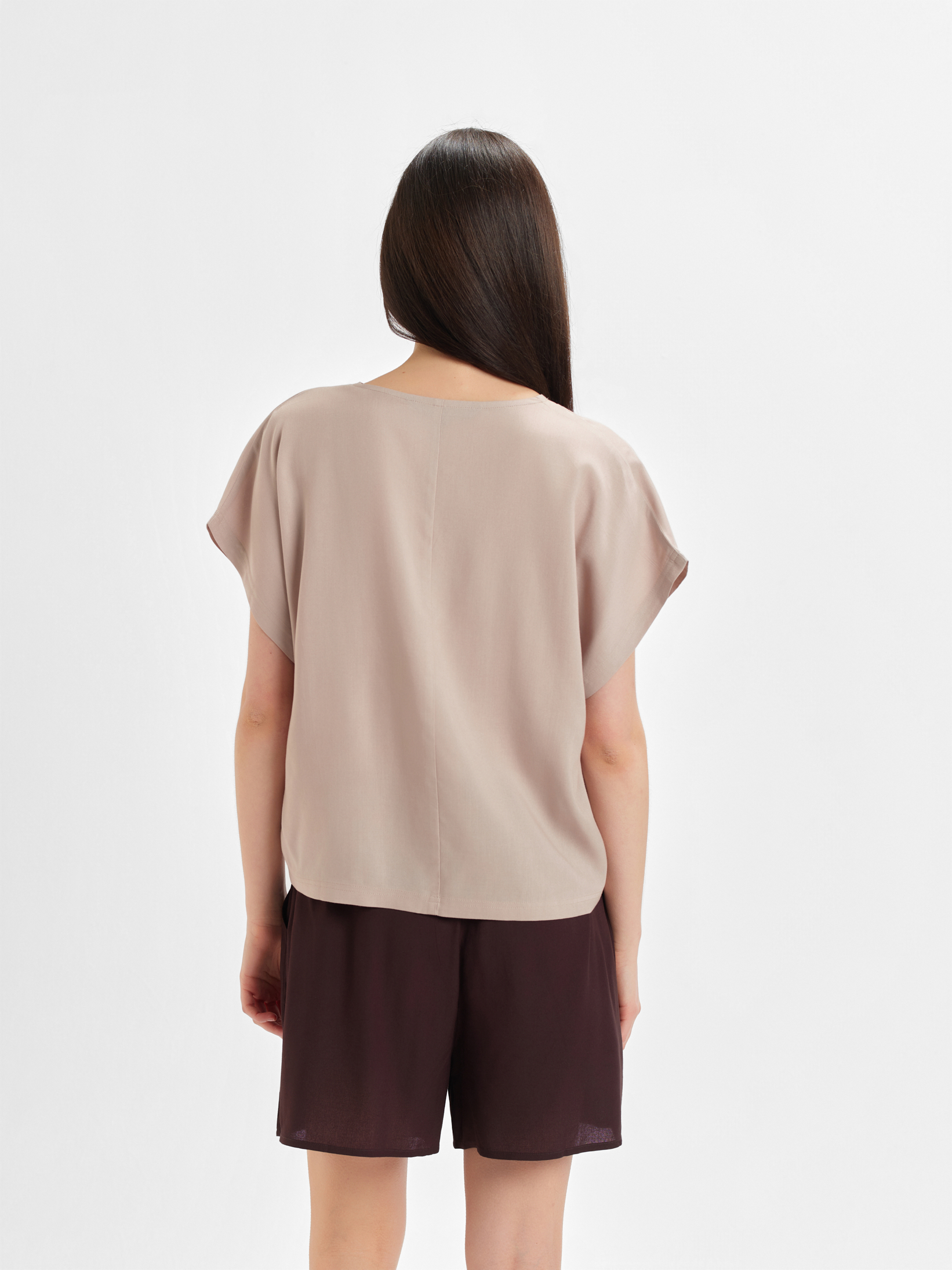 Beżowa bluzka z wiskozy 