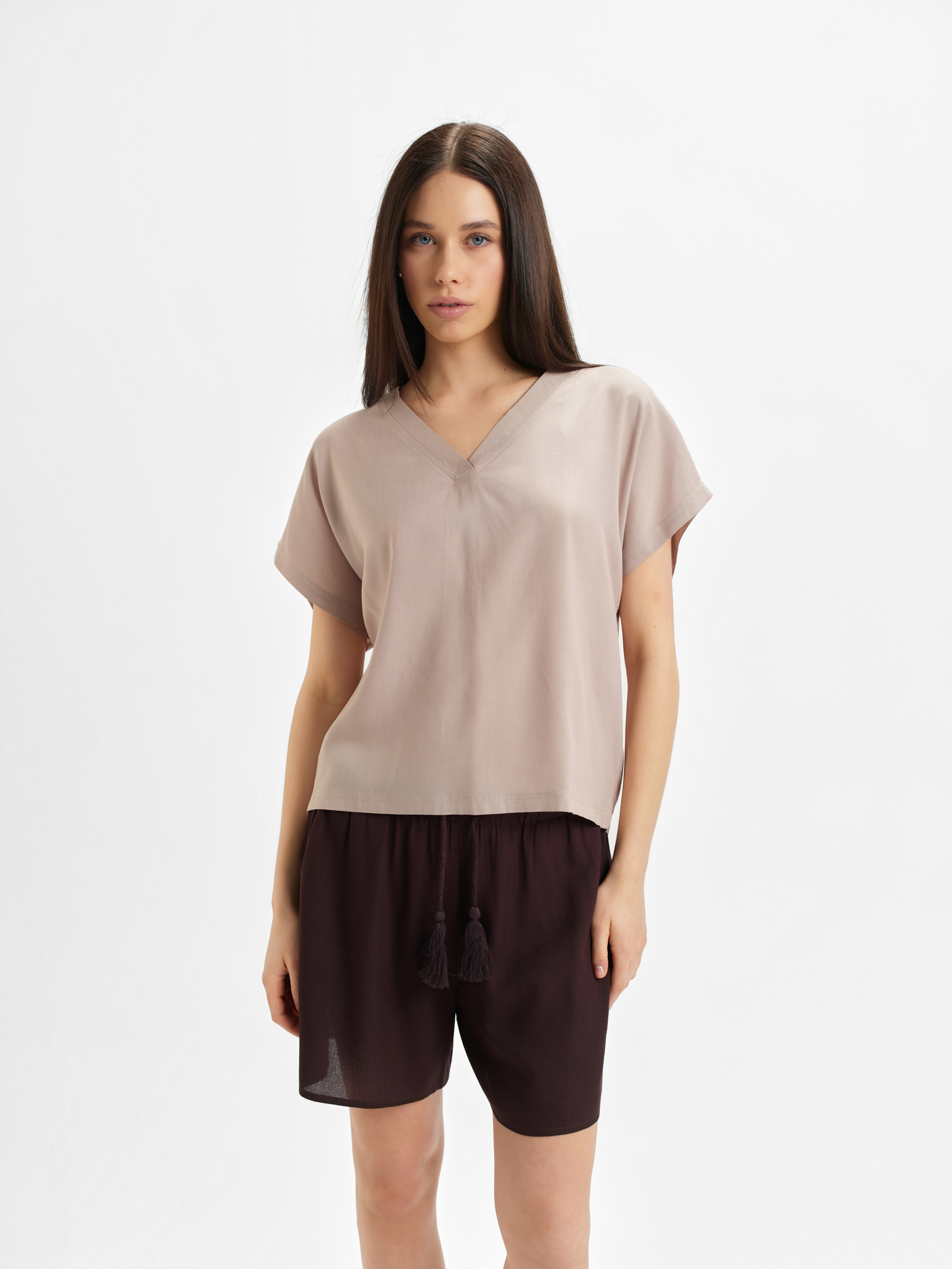 Beżowa bluzka z wiskozy 