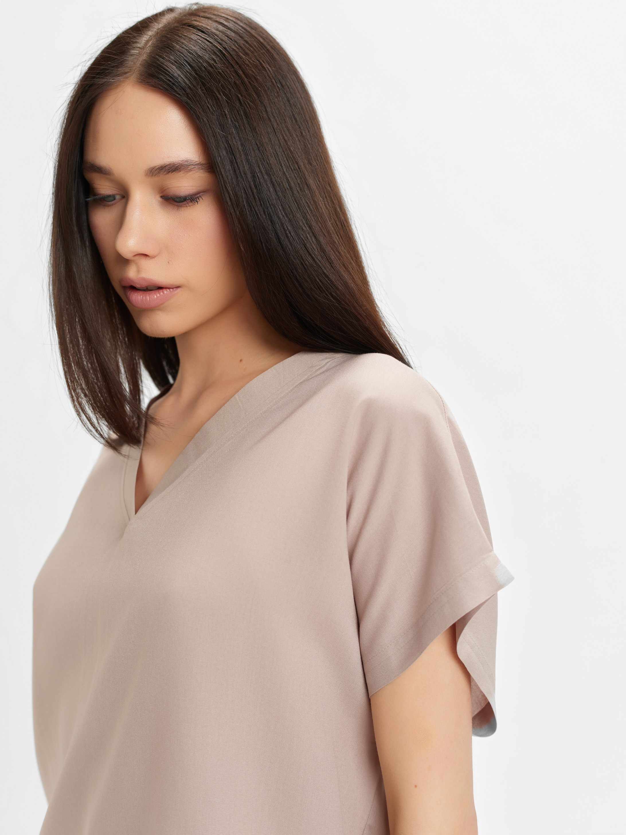 Beżowa bluzka z wiskozy 