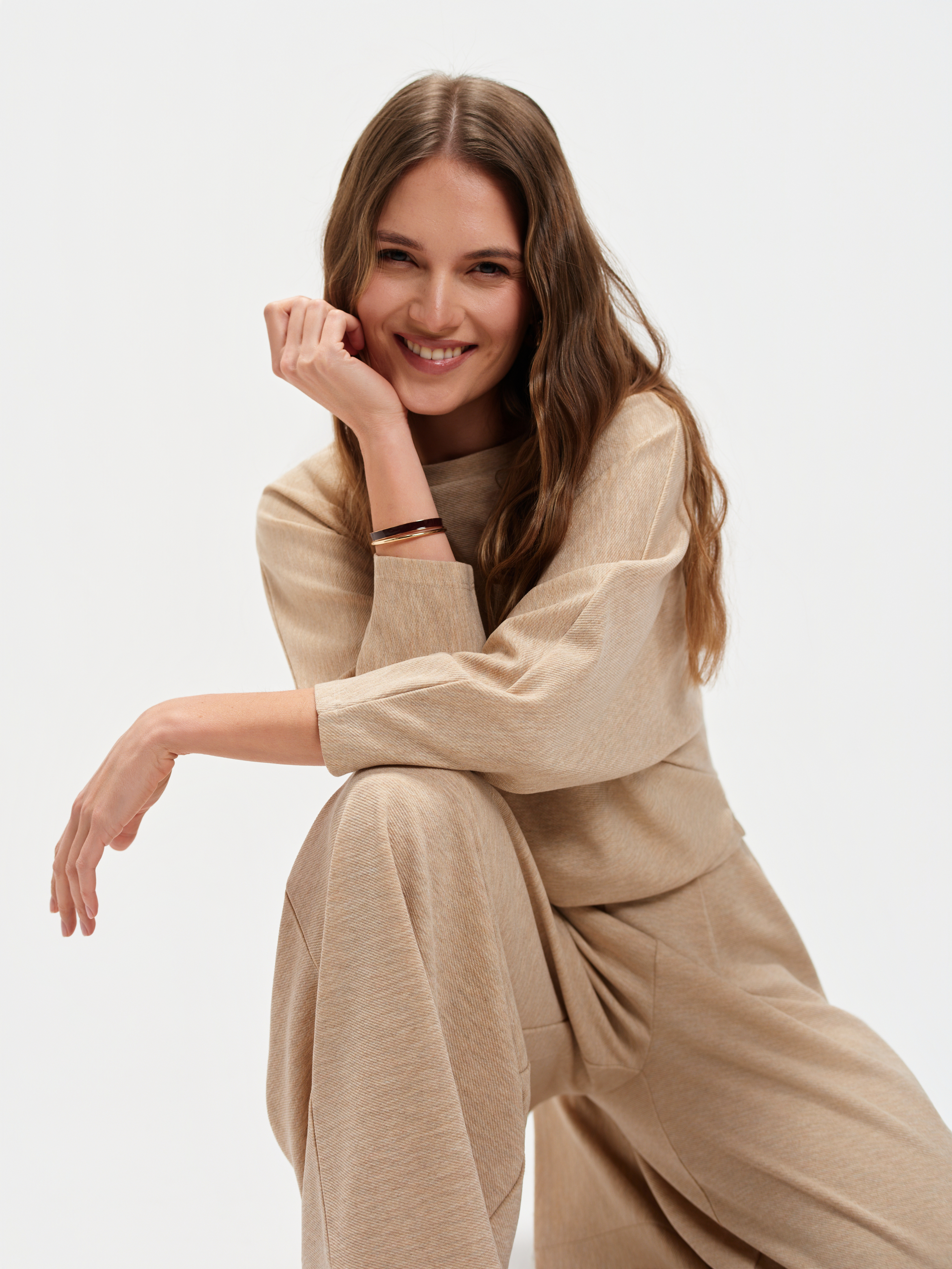 Dzianinowa bluza z rękawem typu nietoperz 